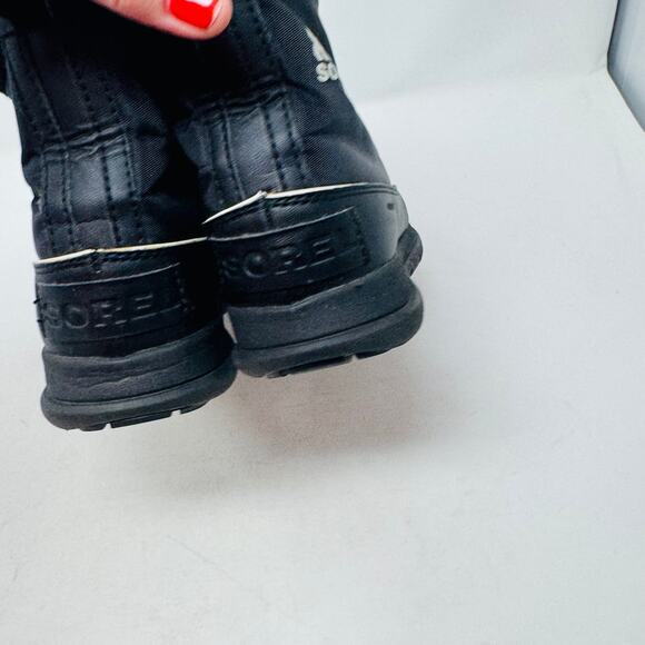 Sorel Black Winter Snow Boots Size 7.5 Lace Up Faux Fur Lined Waterproof - Picture 9 of 14